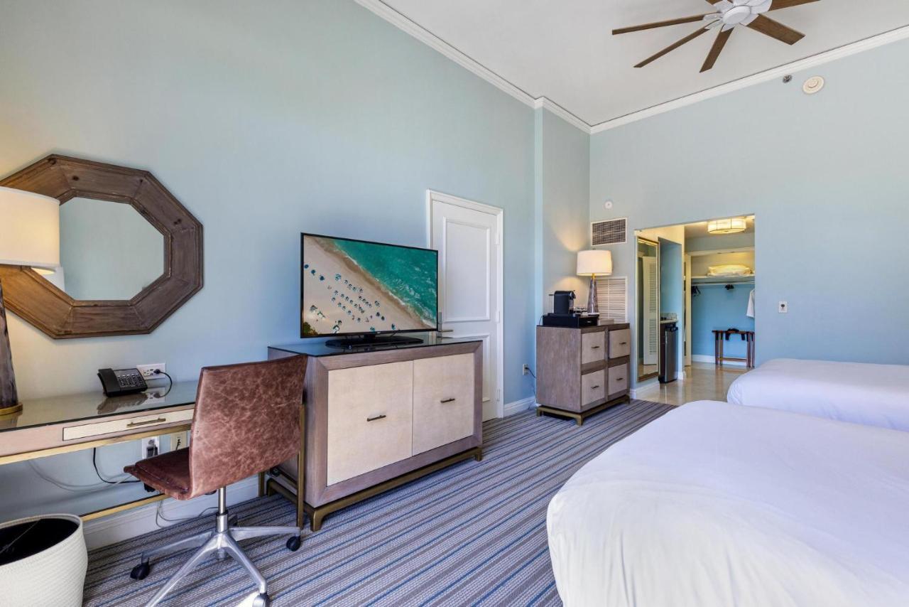 Lovely Deluxe Unit Located At Ritz Carlton - Key Biscayne! Hébergement de vacances